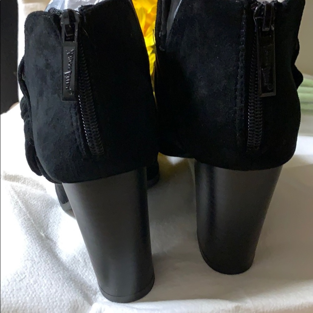 BLACK FAUX SUEDE BOOTIE HEELED BOOTS WITH BOW - Picture 8 of 8